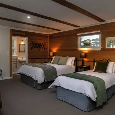 St Leonards Vineyard Cottages