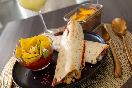 Hotel la Villette Отели в г. Антананариво Аварадрано