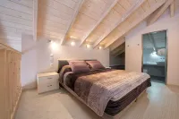 Kavos Plaza Hotel