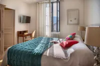 La Maison de Siloe Hotel dekat Chateau De Grave