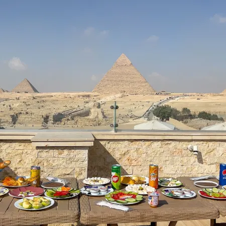 Giza Pyramids Inn
