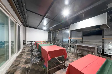 Gapyeong Four Season Pension Отели в г. Капхён