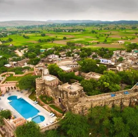 Neemrana's - Hill Fort - Kesroli