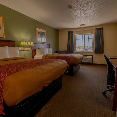 Thunderbird Lodge