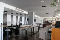 洛卡馬爾專享水療飯店-限成人入住 - 酒吧