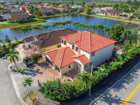 Ethereal Oasis Miami - Heated Pool Spa & Cinema - Prime for Groups