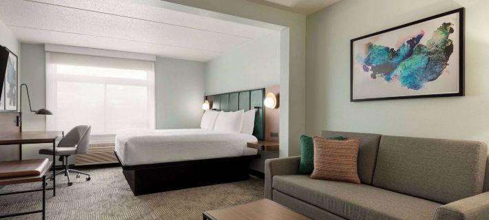 Wingate by Wyndham Green Bay/Airport Hotels in Brown County