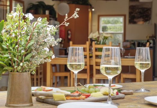 만다나 브루니 내부