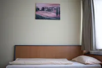 RadlStadl - Brauhaus Und Hotel Hotels in Kaarst