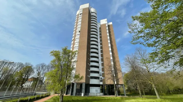 中央位置的開間