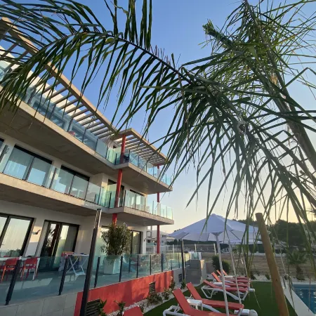 Azahar Beach Red Apartments & Spa