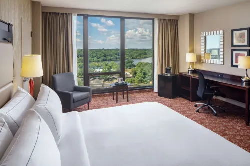 DoubleTree by Hilton Cherry Hill Philadelphia Hotels in Cherry Hill
