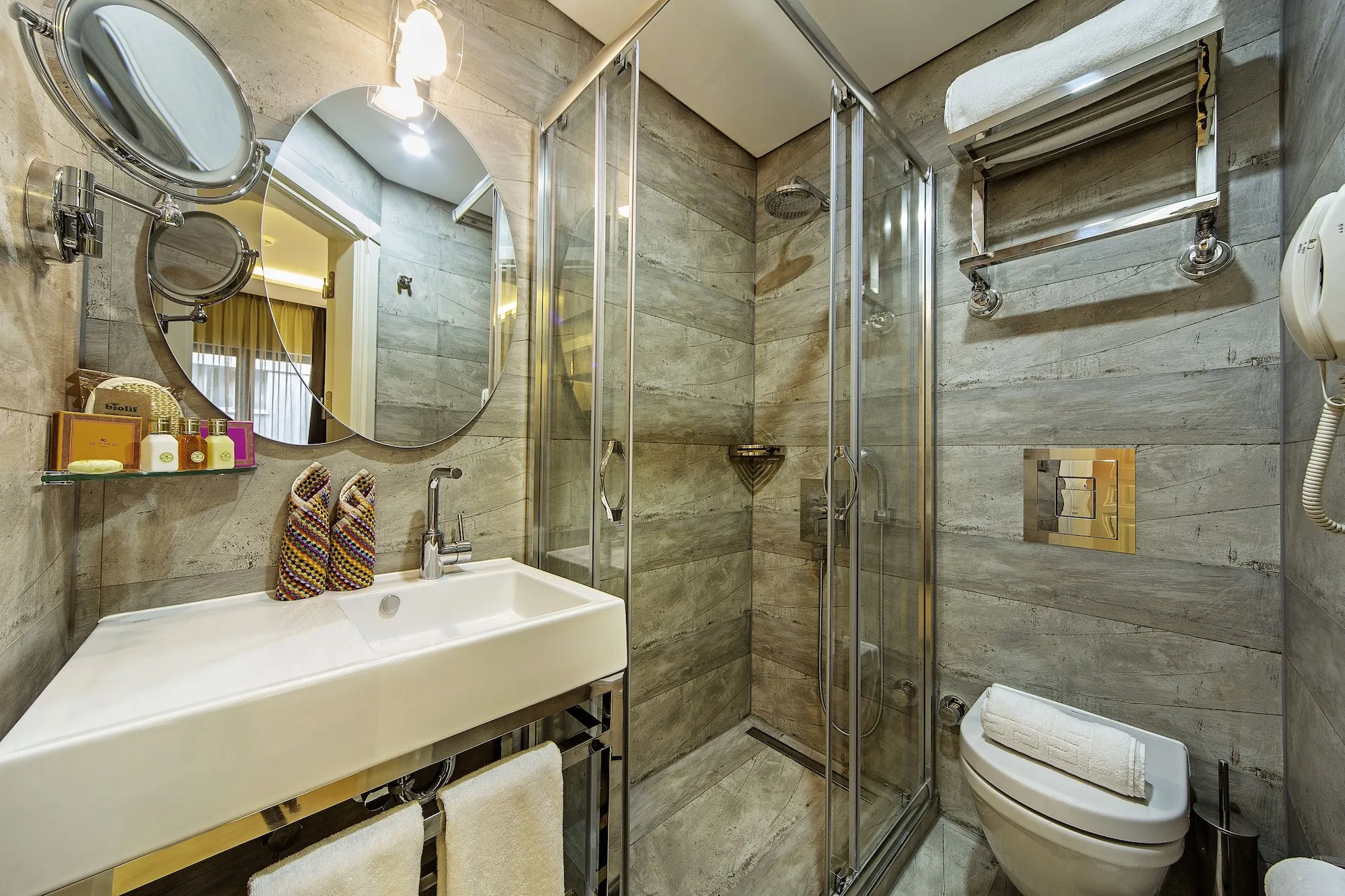 Barbera Hotel Rooms Photos