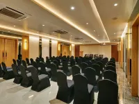 Regenta Place Raysons Kolhapur فنادق في كولهابور