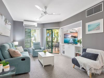 Unique Tropic Escape 111