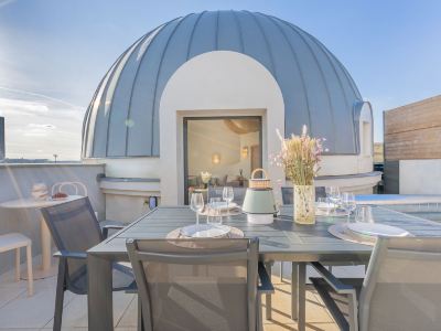 Yuna Porte-Maillot - Serviced Apartments