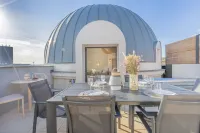 Yuna Porte-Maillot - ApartHotel