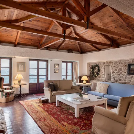 Arachova Wooden Chalet