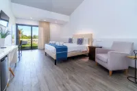 Mercedes Country House