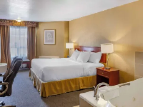 Quality Inn & Suites Edmonton International Airport Hoteles en Nisku