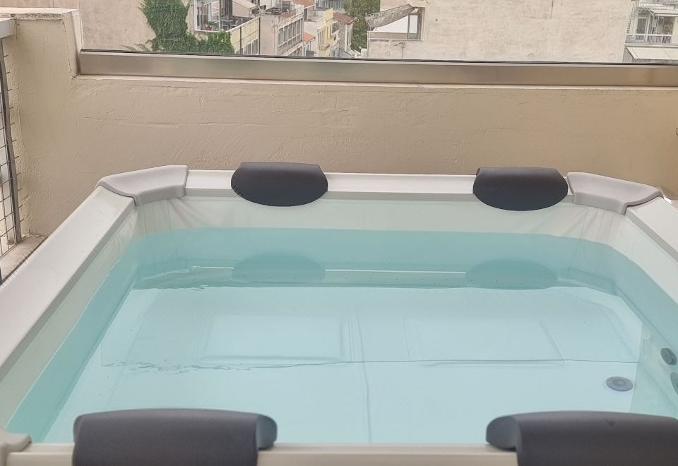 2. 아테스레드.콤..