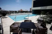 Hilton Garden Inn Santiago del Estero - Pools
