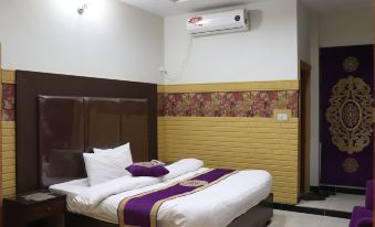 Manat Hotel