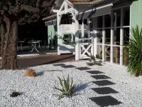 Fasthotel Avignon Nord le Pontet Отели в г. Ле-Понте