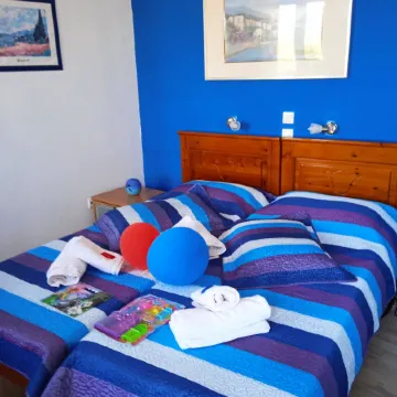 Alkistis Cozy by the Beach Apt. in Ikaria Island, Therma Ground Floor