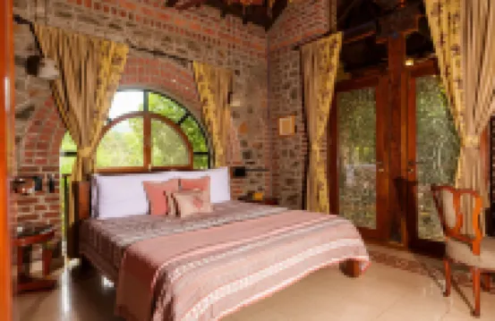 Amã Stays & Trails l'Attitude by the Lake, Kamshet