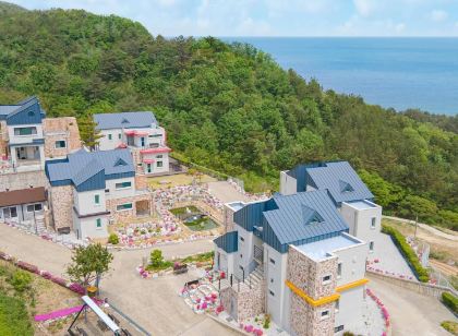 산토리니펜션