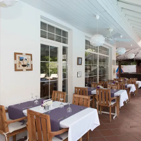 Hawaii Hotel