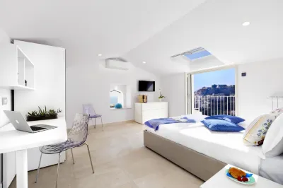 Casa Cristallo in Positano Hotels in Liparlati
