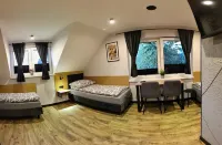 Pokoje Atmosfera Hotels in Nadarzyn