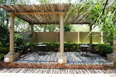 African Roots Guest House Hotels in Dalmada AH