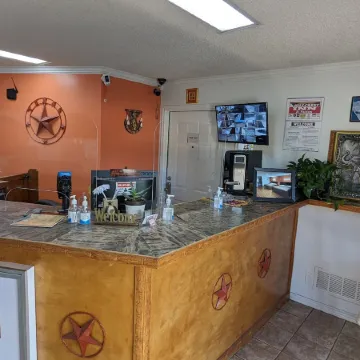 Hillcrest Inn & Suites Ozona