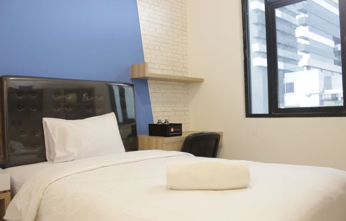 Pleasant Studio Semi Apartment at the Lodge Paskal Near Binus University