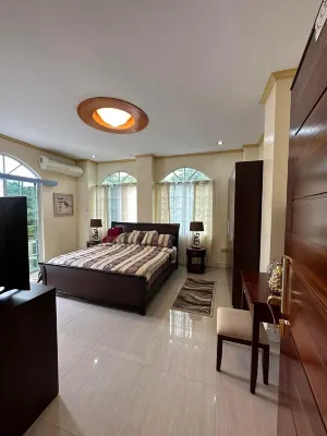 Mountain Chateau Hotel a Balamban