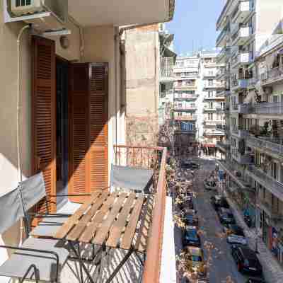 Vista by Halu!: Spacious City Centre Home Others