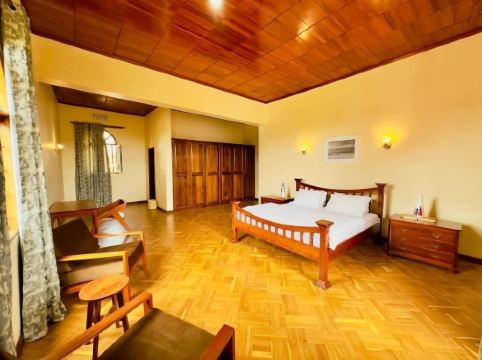 Starehe Villa