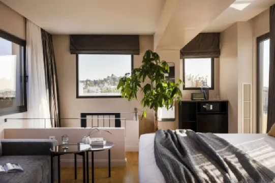 L'Avventura Athens Hotels in 