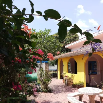 Penny's Home Stay Resort