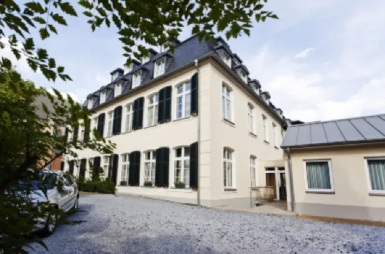 Classic Hotel Harmonie Hotels near Historischer Gewolbekeller