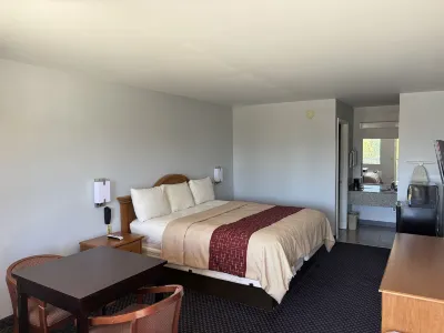 Clairmont Inn فنادق في Pickens County