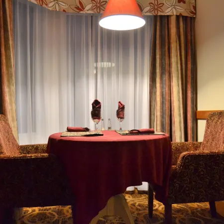 Granite Town Hotel Отели в г. Шарлотт