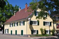 Gasthaus Warteck Hotels near Lidl