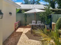 Airport B&B - Pet friendly