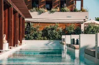 Castelli Hotel  All Inclusive - ที่มีสระว่ายน้ำ