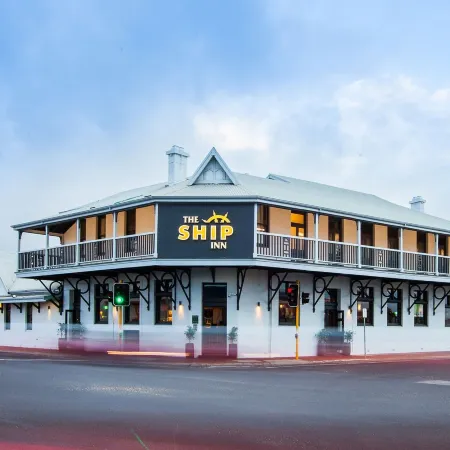Nightcap at the Ship Inn