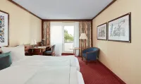 Living Hotel Berlin Mitte - Kitchens